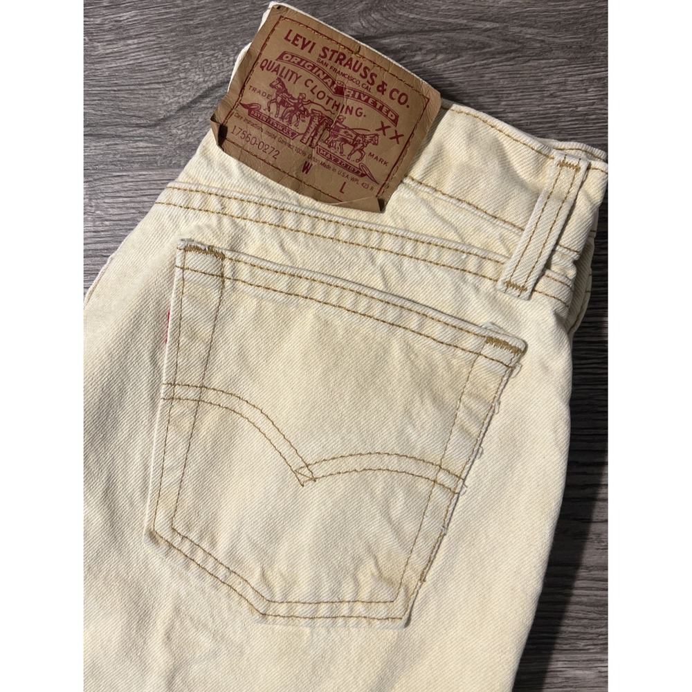 Vintage 90s Levi's 560 Jeans USA Made High Rise Tapered, Cream, Size 7M (27x31)